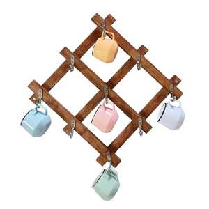 Support mural en bois pour tasses avec tasses en céramique – Organisateur de cuisine et salle à manger rustique, artistique, artisanal, minimaliste et moderne - Product Image 1