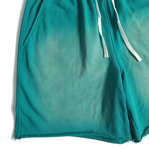 Shorts pour hommes au design tendance, effet délavé, 100% coton, motif uni, service OEM, couleurs et tailles personnalisées, style streetwear, vente en gros - Product Image 2