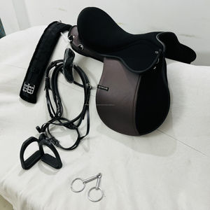 ENSEMBLE DE SELLE ENDURANCE DE CHEVAL DE HAUTE QUALITÉ AVEC ACCESSOIRES CORRESPONDANTS ET COULEURS PERSONNALISÉES - Product Image 6