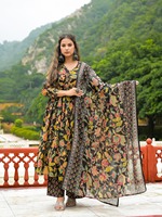 Vente flash : Ensemble long Anarkali Kurta pour femmes, idéal pour les mariages, les festivals et les fêtes. Disponible en gros.