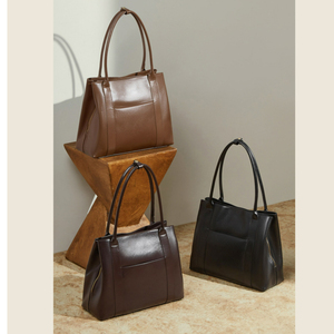Sac fourre-tout classique en cuir PU pour femme, grande capacité, style décontracté, couleur marron, deux poignées, ouverture supérieure, usage quotidien - Product Image 4