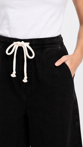 Women's Casual Fashion Relaxed Fit Draw <b>String</b> Denim <b>Black</b> Pants Breathable Knitted Fabric Functional Pocket Styling Available - Product Image 4