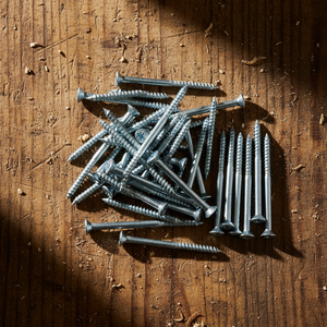 Tornillo para Madera de Acero al Carbono Marca PDC, Rosca Gruesa Parcial, Punta Afilada, Óxido Negro, Métrico/Pulgada, Buen Precio - Product Image 1