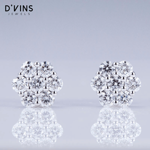 ดีวินส์ จิวเวลส์ ต่างหูเพชรทรงกลมเจียระไนแบบบริลเลียนท์ 10k ประดับเพชรแล็บโกรว์ รูปทรงดอกไม้ ทองคำแท้ 789456 - Product Image 6