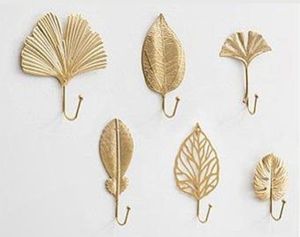 Ganchos de pared de metal con diseño de pájaros y animales coloridos para guardar ropa, juego de tres piezas - Product Image 1