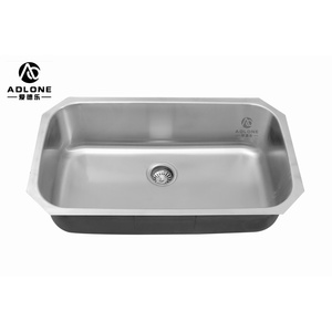 Fregadero de Cocina de Acero Inoxidable 304 de Alta Calidad Hecho a Mano en Vietnam, de un Solo Tazón, Acabado Cepillado, Anti-Rayaduras, Instalación Bajo Encimera - Product Image 3