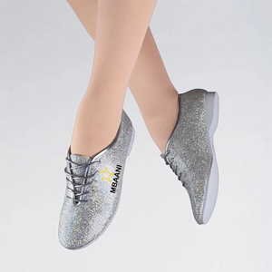 Chaussures de danse jazz plates à lacets en dentelle argentée scintillante pour femmes MBAANI 2026 – Baskets de ballet abordables - Product Image 1