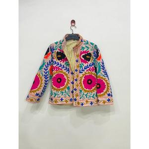 Chaqueta Corta Acolchada de Algodón con Bordado Floral a Mano, Manga Acampanada, Cuello Alto, Estilo Prairie Chic, para Mujer, Invierno, Otoño, Primavera - Product Image 1