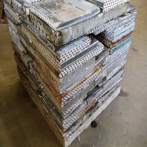 Déchets de radiateurs en aluminium et cuivre, Déchets de radiateurs en laiton propre, Déchets de radiateurs en fonte en vrac à vendre - Product Image 1