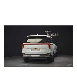 Kia Carnival 2023, Modelo Signature de 9 Plazas, con 6,901 km, Diésel, Caja de Cambios Automática, Asientos de Cuero, Cámara Trasera - Product Image 4