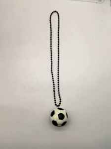 Pendentif de football en PU, collier en plastique - Product Image 2