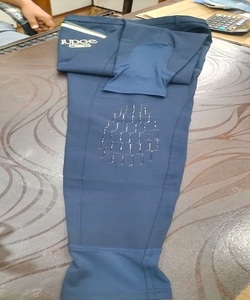 Pantalones de equitación azules antideslizantes con agarre, pantalones de montar elásticos tipo Jodhpur para entrenamiento a caballo, Kanpur - Product Image 1