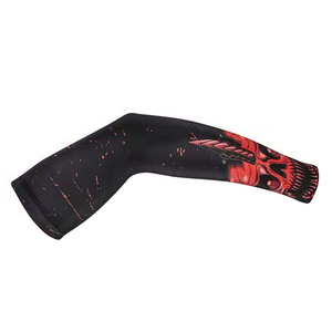 Mangas de compresión deportivas 2026 con logo personalizado, protección UV, secado rápido, diseño liso, para hombre, fútbol americano, running - Product Image 6