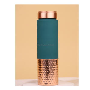 Botella de Agua de Cobre Ecológica Auténtica para Beber Directamente a Diario, Ayurvédica y Saludable, Uso Unisex - Product Image 1