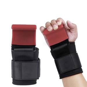 Soporte de Muñeca Ajustable con Neopreno Acolchado y Gancho, Logotipo y Diseño Personalizados, Ganchos de Levantamiento de Pesas para Dominadas y Entrenamiento en el Gimnasio - Product Image 4