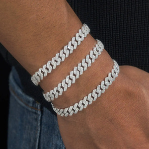 Bracelet unisexe Hiphop Cuban Link Iced Out avec diamants taille brillant, bijoux de luxe en or et rhodium noir pour mariages - Jewellery Planet - Product Image 4
