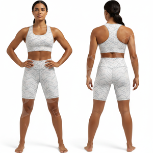 Shorts de sport pour femmes tendance et élégants, sans couture, respirants, en polyester, pour la gym, le cyclisme, la course à pied, coupe ajustée - Product Image 3