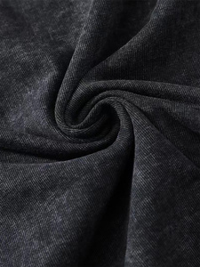 Nouveau T-shirt personnalisé imprimé délavé à l'acide, couleur unie violet, coupe oversize et carrée pour hommes - Product Image 5