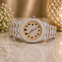 Montre-bracelet tendance Hip Hop en quartz avec diamants, boîtier en alliage Moissanite, pour usage quotidien, style imposant, idéale pour l'exportation