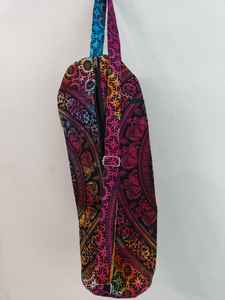 Bolsas de Yoga Mandala CLÁSICAS ART & CRAFT - Hechas a Mano en Algodón con Correas Ajustables y Cierre de Cremallera, Hechas en Rajasthan para Uso en Estudios de Yoga - Product Image 5