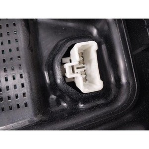 ไฟท้ายแบบรวม (ไฟท้าย) ด้านซ้าย/ด้านคนขับ รุ่น 8363011 - Product Image 6