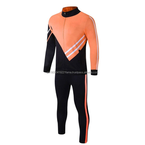 OEM & ODM Vêtements de sport ajustés pour hommes, style décontracté, jogging d'entraînement, jogging personnalisé absorbant la sueur, vêtements de sport pour hommes - Product Image 3