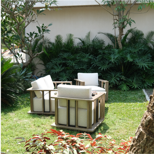 Conjunto de Sofás Seccionales Bromo de Asientos Profundos, Modelo Más Vendido de Bale Living, con Estructura de Madera de Teca, Acabado Liso, Diseño Geométrico y Estilo Moderno - Product Image 3