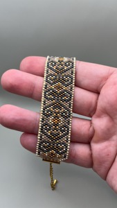 Pulsera de cuentas de alto brillo, pulida y de acabado liso, precio de fábrica al por mayor - Product Image 3