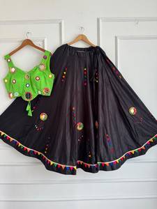 Mirror Indian <b>Pakistani</b> Cotton Floor-Length Quick Dry Pink Sleeveless Blouse <b>Black</b> Lehenga <b>Dress</b> Festival Wear - Product Image 3