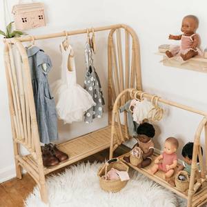 Porte-vêtements sur mesure, prix usine, rail à vêtements en rotin naturel, porte-vêtements en tissu de bonne qualité - Product Image 4