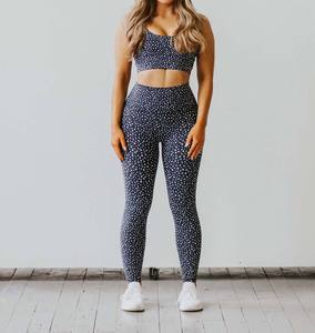 ชุดโยคะออกกำลังกายผ้าไนลอนยืดได้สี่ทิศทางพิมพ์ลายสำหรับผู้หญิง กางเกงเลกกิ้งเอวสูง - Product Image 3