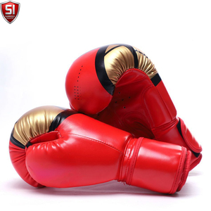 Guantes de Boxeo SUMROOS SI Negros y Dorados de Cuero con Correa de Muñeca Ajustable, Diseño Cómodo con Cordones, Equipo de Entrenamiento - Product Image 1