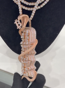 Colgante de Diamantes en Oro Rosa con Diseño de Serpiente, Estilo Hiphop, Joyería para Hombre, Diamantes Naturales de Corte Brillante Redondo, Uso Diario - Product Image 2