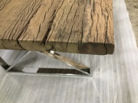 Table à manger en bois de traverses de chemin de fer vintage industriel récupéré, base en acier inoxydable, ensemble en bois d'orme ancien, meubles de bureau et de maison