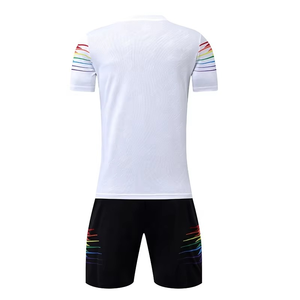 Uniformes de Fútbol al Por Mayor con Diferentes Diseños, Nueva Llegada, Color Personalizado, Cómodos, Precio Económico, Hechos en Pakistán - Product Image 5