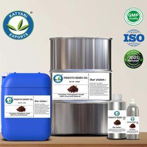 Global Wholesaler Pimento Berry Essential Oil Steam Distilled Allspice Oil - Highly Pure & Natural Certified with ISO & GMP - Product Image 2