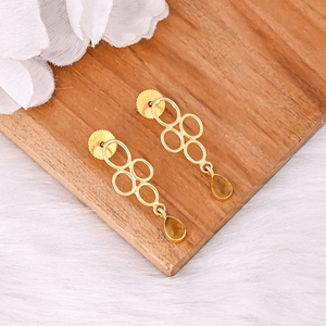 Elegantes Pendientes de Gancho con Piedras Preciosas de Ámbar Hechas a Mano, Chapados en Oro y Latón, para Mujer - Product Image 3