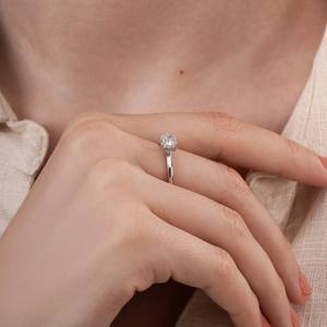 Anillo de Compromiso con Diamante Cultivado en Laboratorio, Corte Cojín, Certificado por IGI, VVS2, Solitario, Oro de 14K/18K, Anillo de Propuesta de Matrimonio - Product Image 1