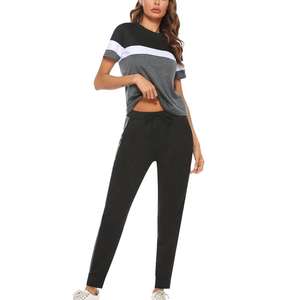 ชุดเซ็ตสองชิ้นผ้าวอชสีพื้นสำหรับฤดูหนาวมาใหม่ เสื้อยืดแขนยาวมีฮู้ดสำหรับผู้หญิง & กางเกงขายาวทรงตรง - Product Image 4