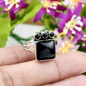 925 Sterling Silver Stylish Black Onyx <b>Ring</b> for Women Handmade SIlver Statement <b>Ring</b> Fashion Jewelry for Wedding or <b>Engagement</b> - Product Image 5