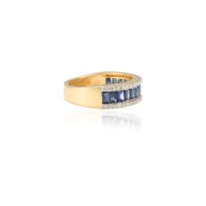 18K Solid Gold Oval Labradorite & Diamond <b>Stacking</b> Wedding <b>Ring</b> - Product Image 4