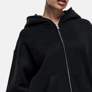 Sweat à capuche zippé surdimensionné personnalisé pour femme en molleton 100 % coton, anti-plis, respirant, écologique, léger, avec logo personnalisé sur le devant - Product Image 2