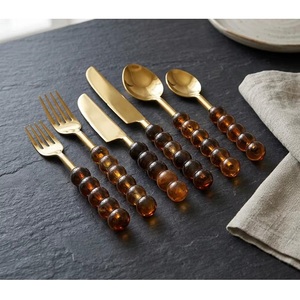Juego de Cubiertos de Acero Inoxidable de Alta Calidad con Mango de Resina Creativo, Cubertería Pulida a Espejo para Decoración de Mesa en Bodas - Product Image 4