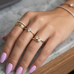 แหวนหมั้นแบบ Toi et Moi ชุบทองคำแท้ 14K/18K สไตล์ยุโรปโบราณ ประดับเพชรเพาะเลี้ยงในห้องปฏิบัติการ รับรองโดย IGI ดีไซน์วงแหวนโค้ง - Product Image 4