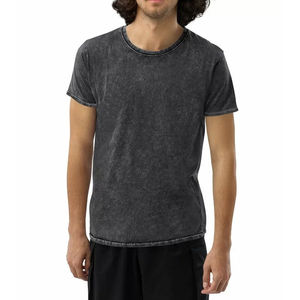 T-shirt vintage délavé à l'acide pour homme, coupe classique, en jersey 100 % coton épais, style urbain, écologique et personnalisable - Product Image 1