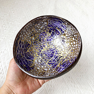 Juego de Tazones de Coco Biodegradables y Ecológicos Hechos a Mano con Cuchara y Soporte para Servir Postres o como Portavelas - Product Image 2