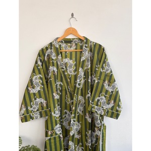V-Neck Printed <b>Animal</b> <b>Pattern</b> Breathable <b>Knitted</b> Kimono Robe Belt Three Quarter Sleeve Maxi Length Loose Fit 100% Cover-Up - Product Image 5