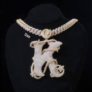 Colgante de Estrella de Moissanita de Lujo con Oro de 24K, Amuleto de Temática Islámica, Uso Diario, Unisex, Corte Brillante Redondo con Engaste Circular - Product Image 4