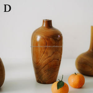 Vase à fleurs en bois artisanal |   Décoration d'intérieur rustique naturelle pour salon et bureau - Product Image 1