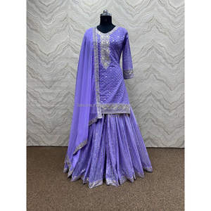 Fabzonefabindia présentant la nouvelle fête était belle broderie lourde fantaisie et haut de travail à paillettes de 5mm-Sharara avec Dupatta - Product Image 5